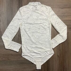 Intimissimi Lace Mock Neck Long Sleeve Bodysuit Womens Medium Ivory Coquette